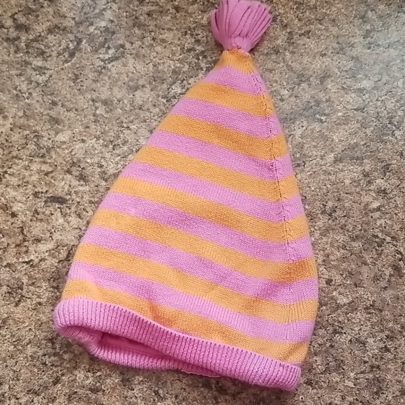 Baby hats Gap and Disney - Picture 3 of 5